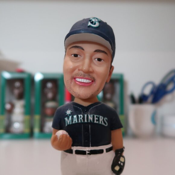Kazuhiro Sasaki2001 Hand Painted Bobble Head Seattle Mariners MLB NO BOX - Picture 2 of 11